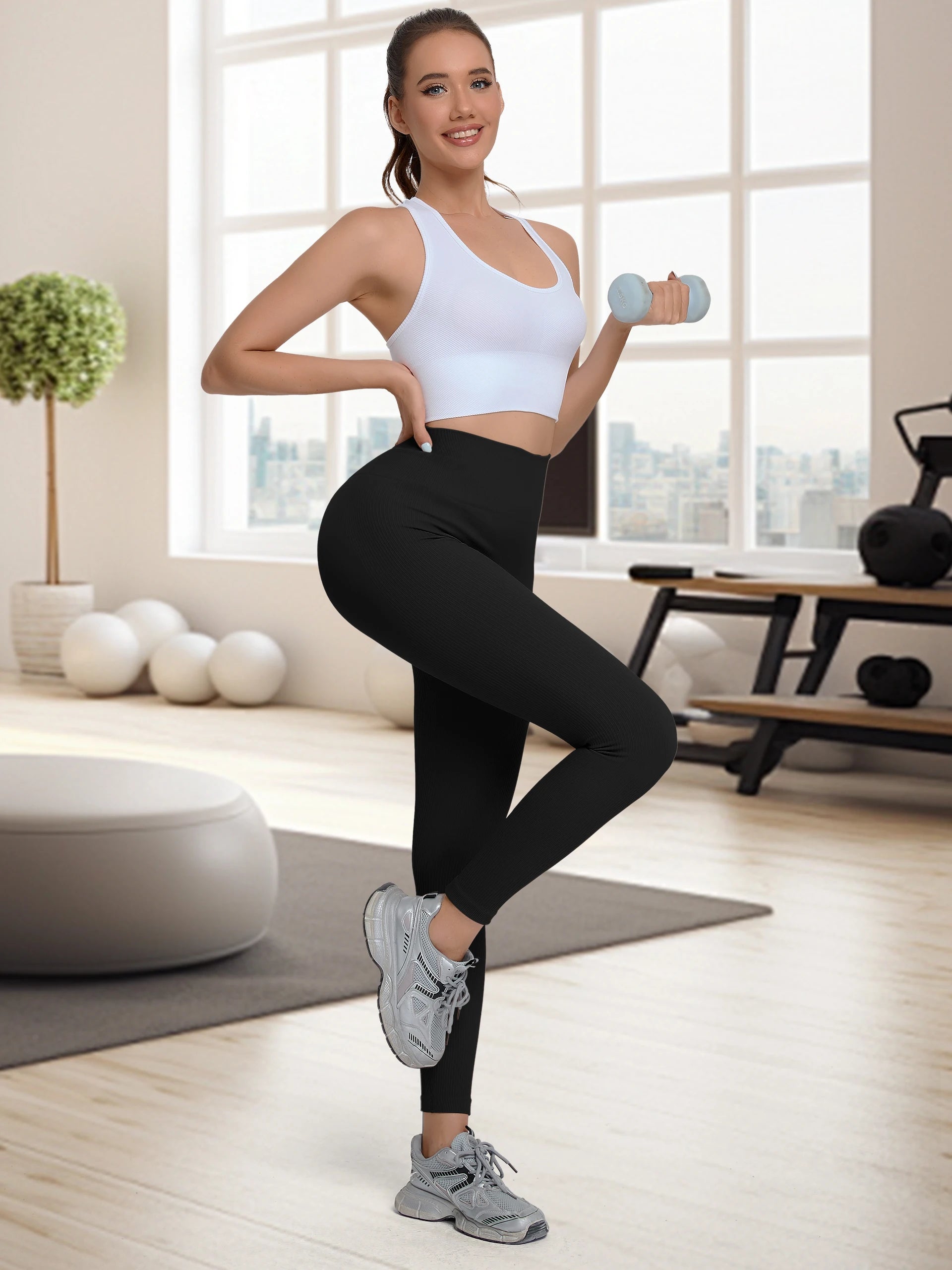 Women's high-waisted seamless yoga pants with a V-back, quick-dry sports leggings for yoga and excercise