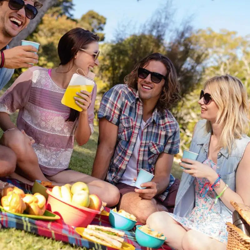 Clear 500ml Portable Flat Flasks for Sports or Camping, Leak-Proof, Slim Size for Purse